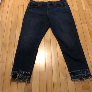 Universal Thread jeans NWOT Mid-Rise boyfriend